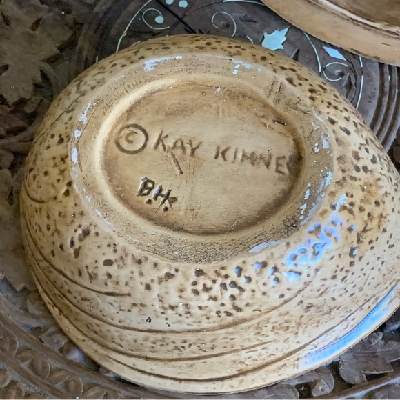 Vintage Kay Kinney Signed MCM Ceramic Squirrel And Almond Candy Dish with Lid - Picture 6 of 12